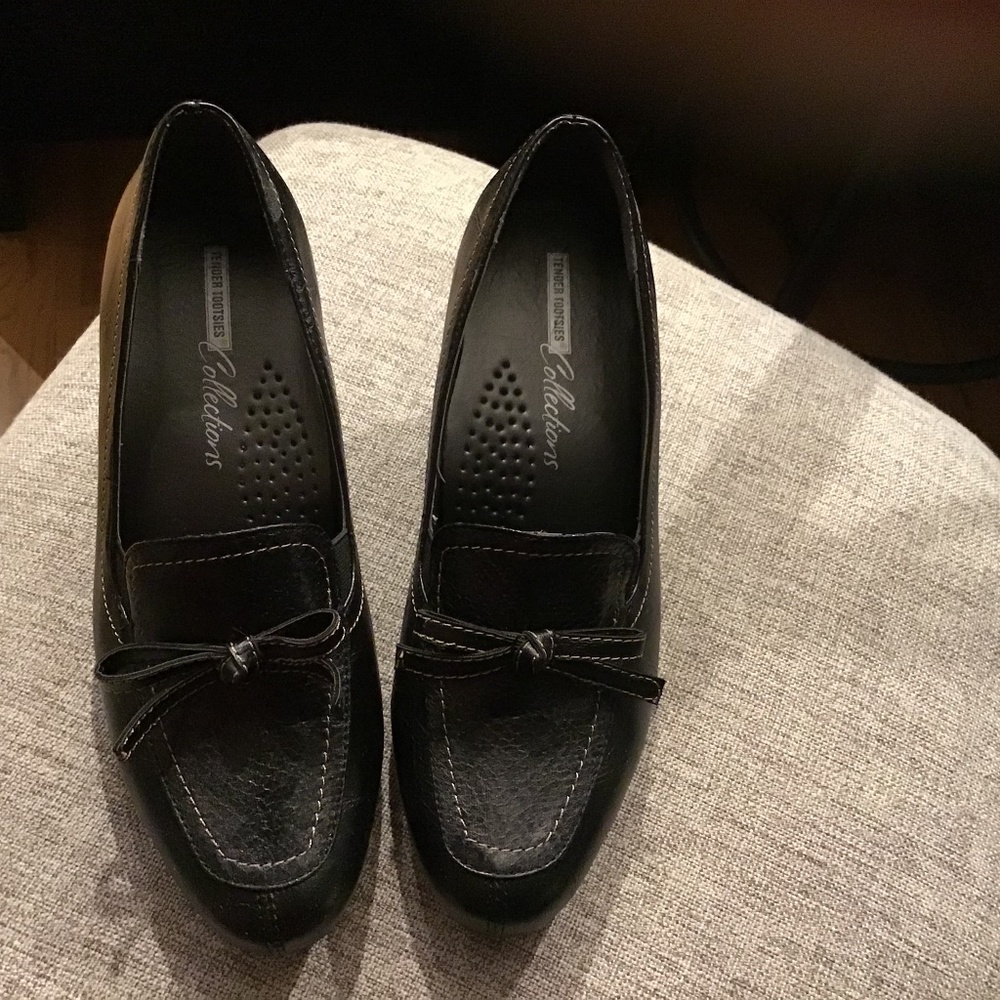 Tender Tootsie Dress shoes